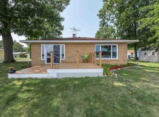 5471 Oakridge Dr, Beaverton, MI 48612