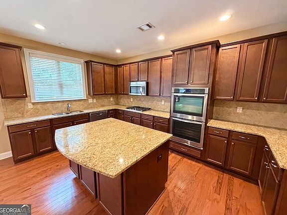 2nd image of 6565 Bentley Ridge Dr