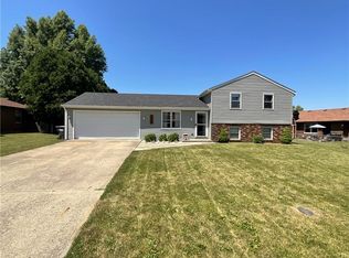 1712 E 43rd St, Anderson, IN 46013