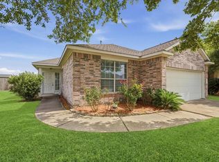 10707 Mocker Nut St, Baytown, TX 77523