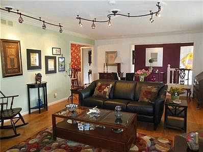 4th image of 2520 Knollwood Dr
