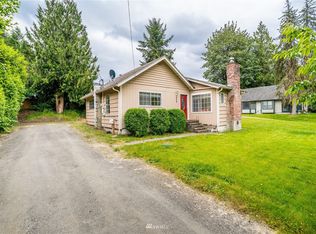 868 Pioneer St SW, Olympia, WA 98512