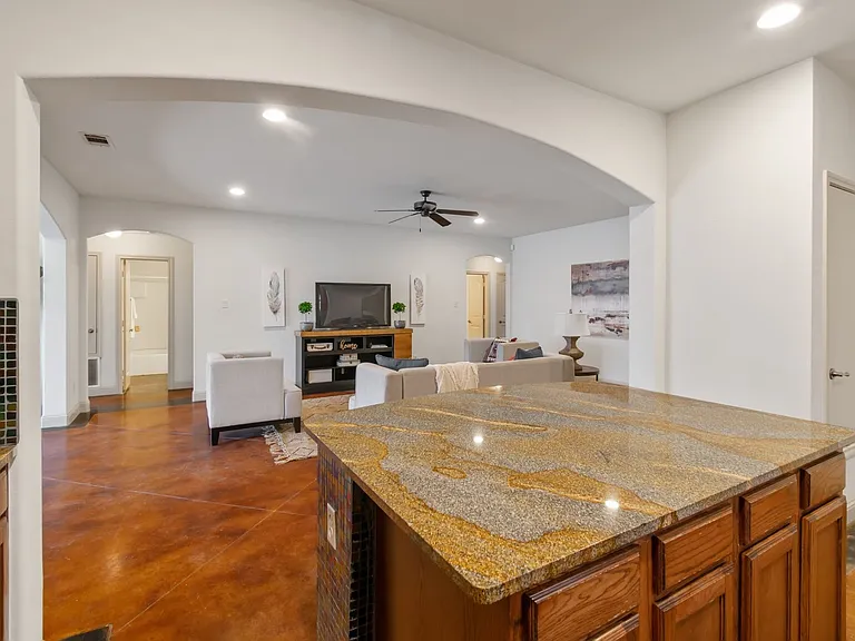 3239 S University Dr — Photo 13