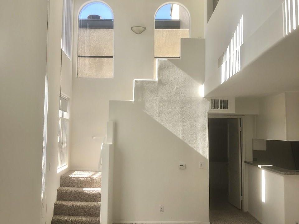 1 BR with Loft Penthouse $2,900