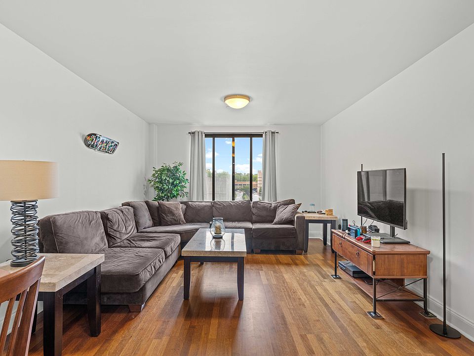 1st image of 721 Flushing Ave #5A