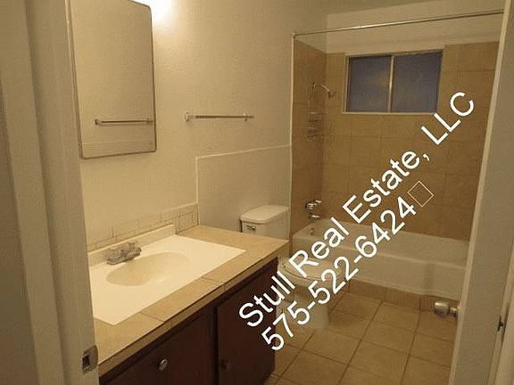 5th image of 1760 Betty Cir