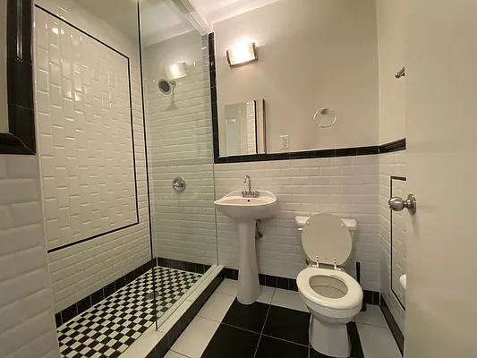 Rented by Dream Space Realty | media 8