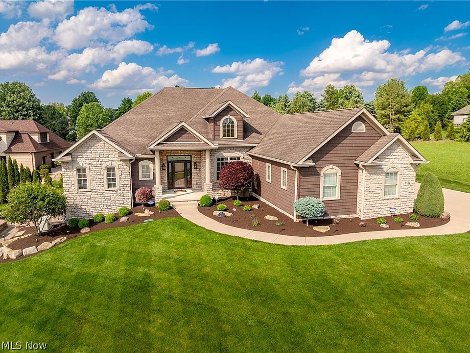1st image of 8591 Harlequin Cir NW