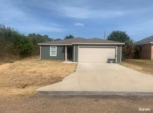 330 Flagship Ln, Gun Barrel City, TX 75156