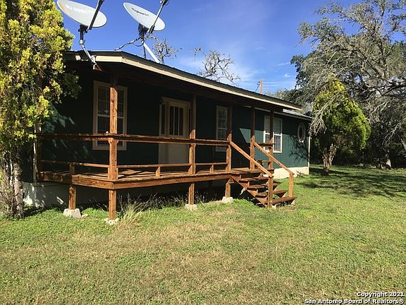 2nd image of 2805 River Bluff Cir