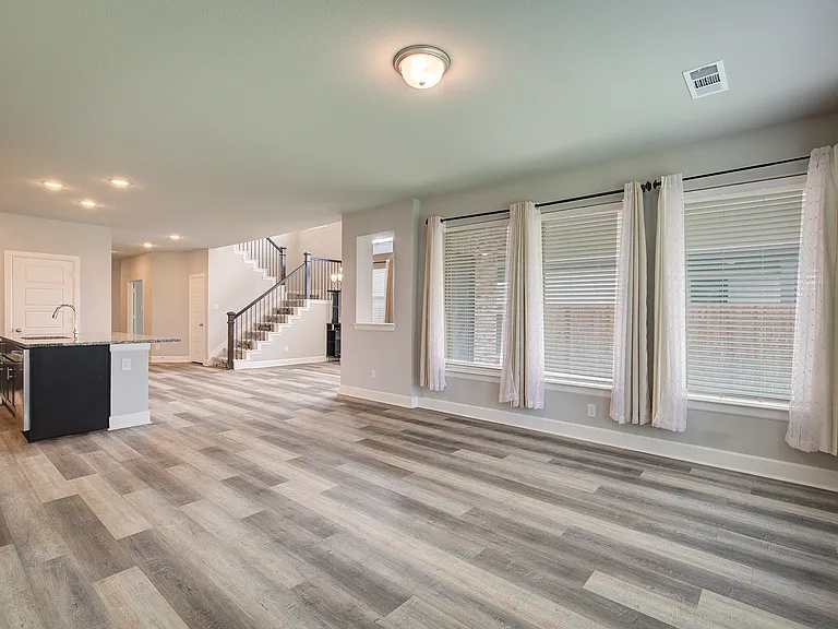 1817 Arbor Dr — Photo 32