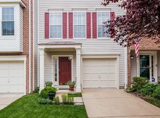 6386 Dakine Cir, Springfield, VA 22150