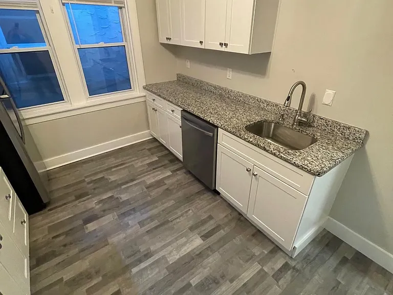 336 Main St #2 — Photo 9