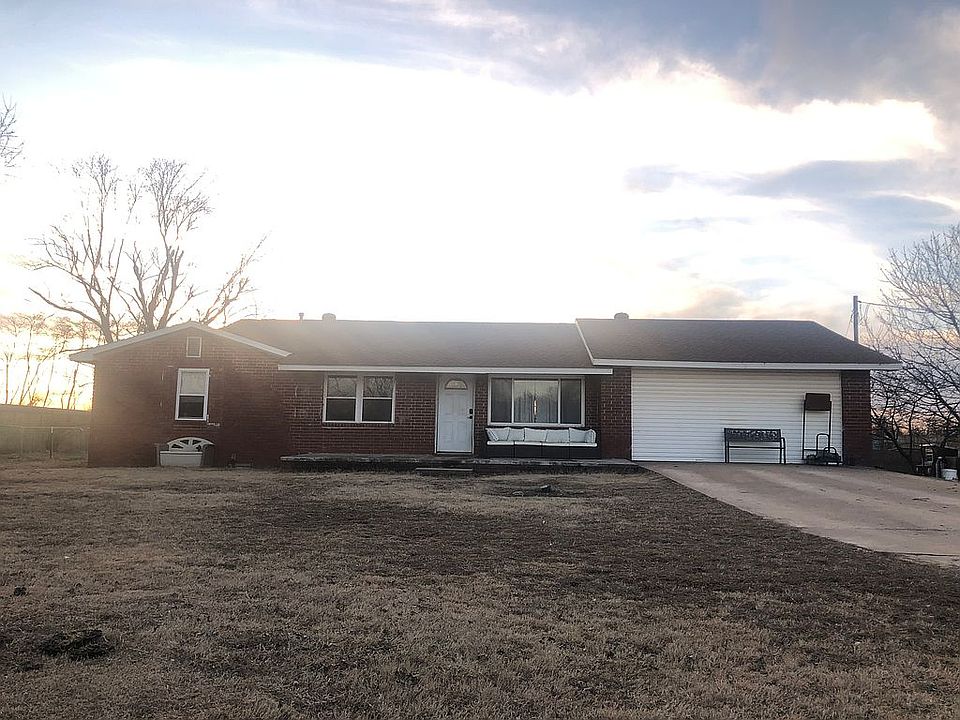 1st image of 10323 Roberts Rd