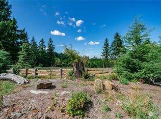 117 Red Hawk Dr, Castle Rock, WA 98611