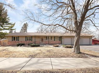 172 Chaparral Dr, Apple Valley, MN 55124