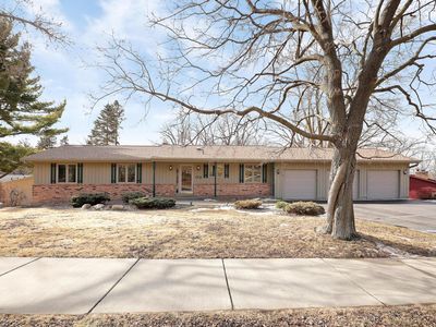 172 Chaparral Dr, Apple Valley, MN, 55124