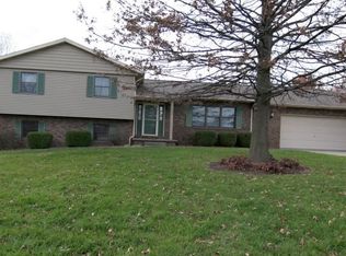 407 N Sunshine Dr, Jasper, IN 47546