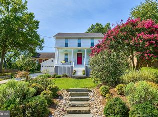 900 N Frederick St, Arlington, VA 22205