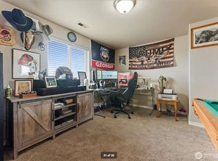 521 N Florida Dr, Moses Lake, WA 98837