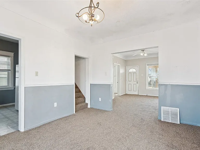 452 8th Ave SW — Photo 26