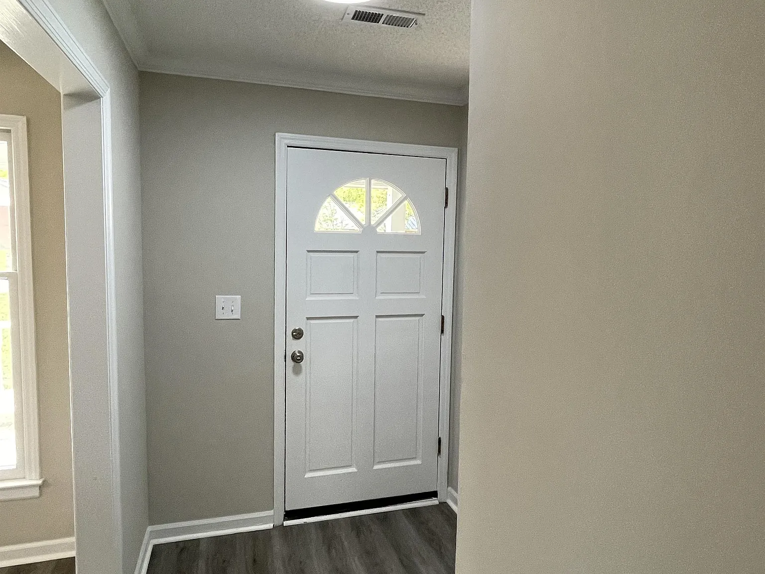 Springfield Lane - 120 - 1 — Photo 3