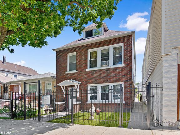 3rd image of 4147 S Campbell Ave