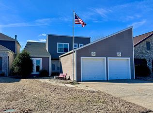 1643 Riverview Ct, Evansville, IN 47713