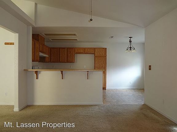 5th image of 635 Gem Dr