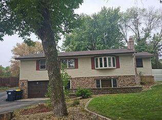 8340 Lower 208th St W, Lakeville, MN 55044