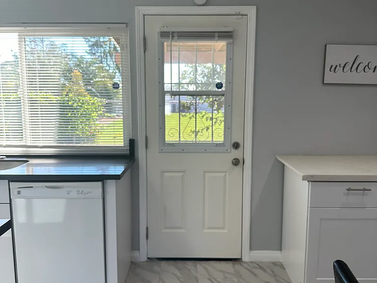 2625 Baltic Ave — Photo 25