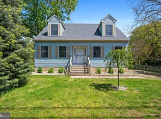207 2nd St, Rancocas, NJ 08073