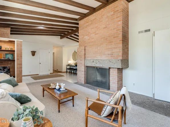 3435 E Calle Alarcon, Tucson, AZ 85716