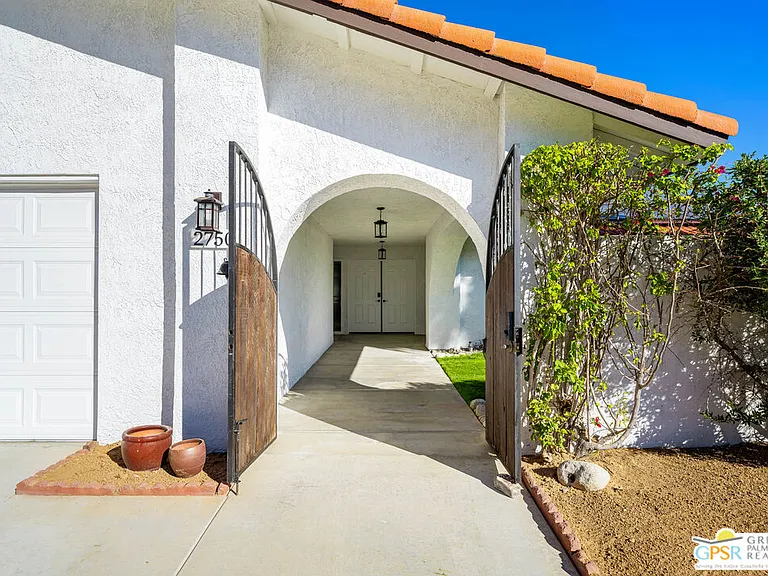 2750 E Vincentia Rd — Photo 12