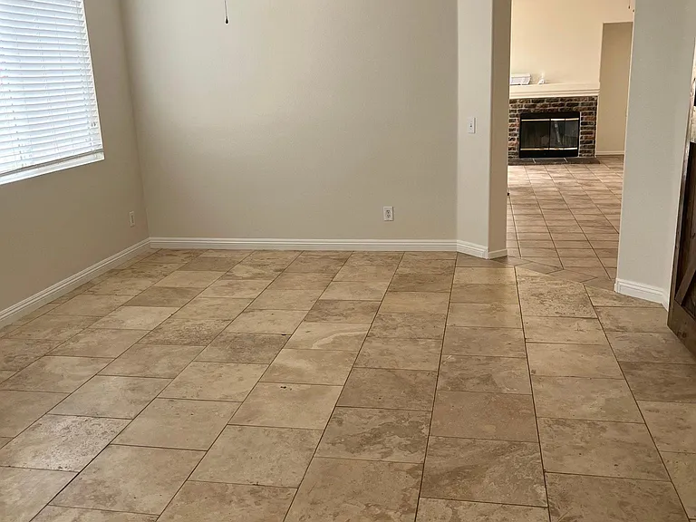 3920 Sunkist St — Photo 4