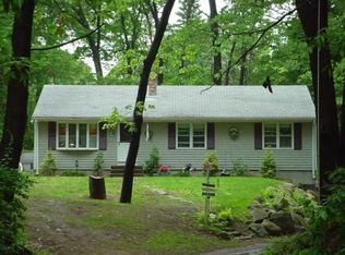 191 Dryden Blvd, Warwick, RI 02888