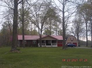 164 W Crothersville Rd, Austin, IN 47102