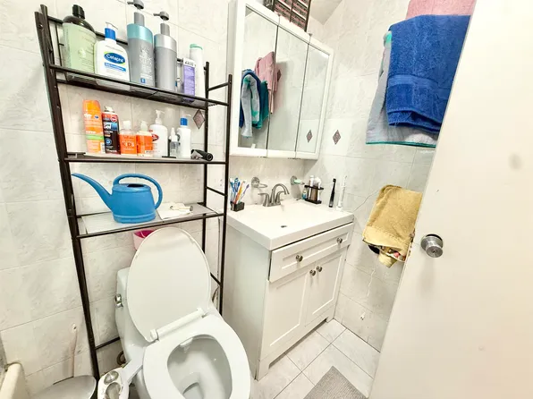 68 Brinkerhoff Street image 33 of 41