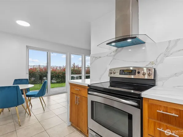 11604 Rainier Avenue S #102, Seattle, WA 98178