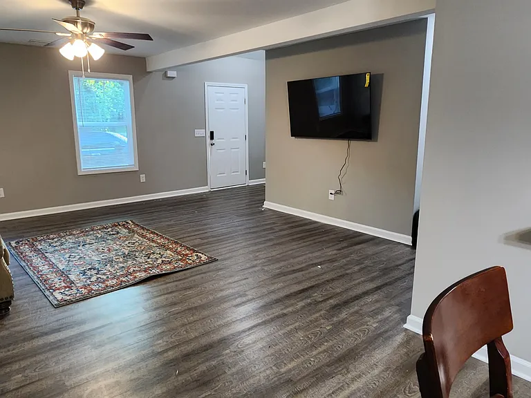362 Washington Dr #1 — Photo 6