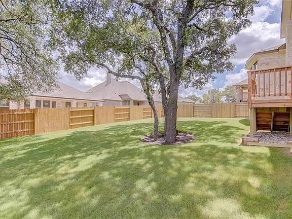 4th image of 708 Jocosa Ln