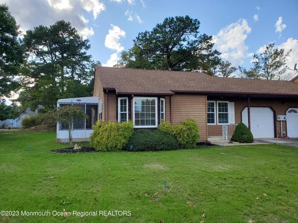 10A Amesbury Road #A, Whiting, NJ 08759