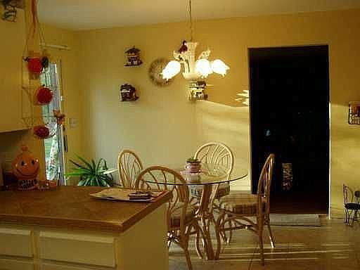 breakfast nook