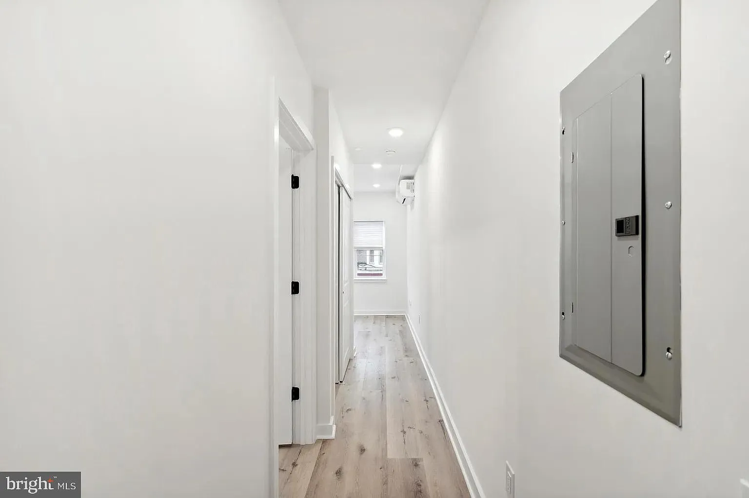 1 bed, 1.0 bath, 1000 sqft, $1,200 — Photo 4