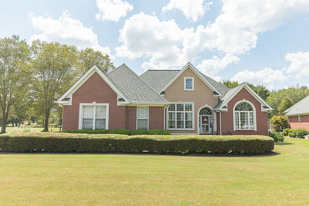 5008 Pebble Beach Cv