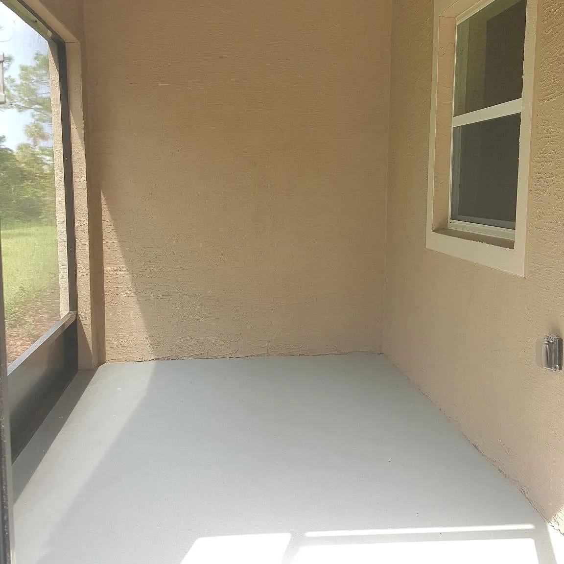 3 bed, 1200 sqft, $1,750 — Photo 3