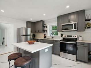 34 Revere St APT 2, Portland, ME 04103