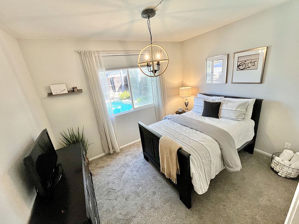 1st image of 36028 Fresno Cir