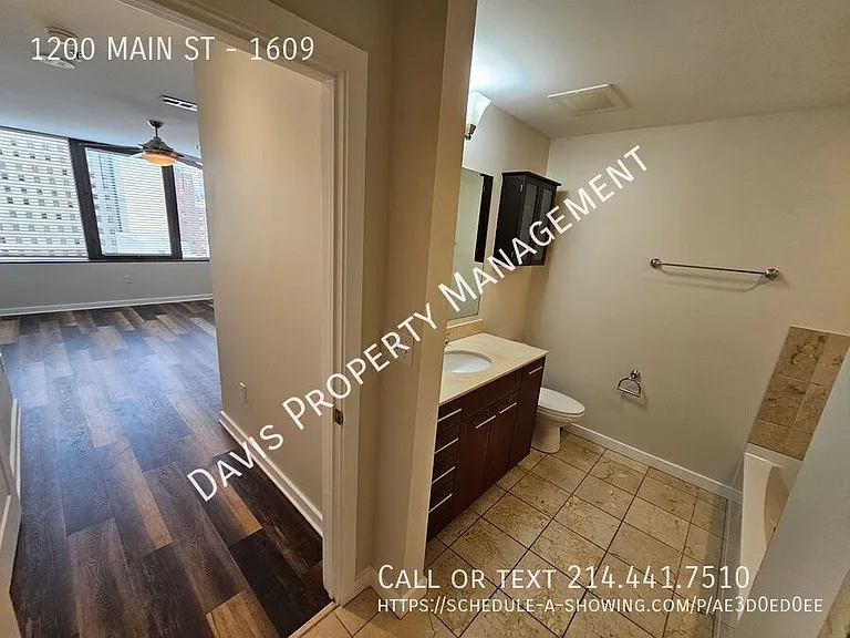 1200 Main St #1609 — Photo 39