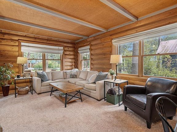 3rd image of 16465 Northwoods Blvd